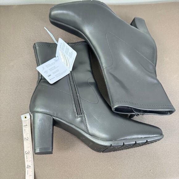 NEW AEROSOLES Cinnamon Ankle Boots Size 6.5M Black Block Heels Pull On Comfy - Picture 9 of 9
